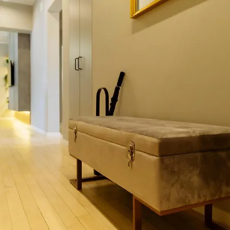 Apartment Luxurious 3br Flat - Amazing Views - 3 Balconies *
