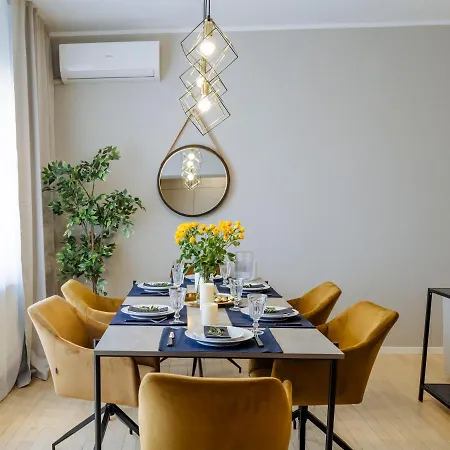 Apartment Luxurious 3br Flat - Amazing Views - 3 Balconies Bucharest